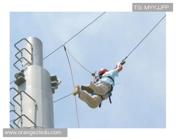 与杨伟对话回顾网球生涯的辉煌与挑战探寻运动员的心路历程 与杨伟对话回顾网球生涯的辉煌与挑战探寻运动员的心路历程